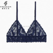 Bralette atractivo del sujetador de la última moda del triángulo inalámbrico del cordón floral del nuevo diseño al por mayor de China